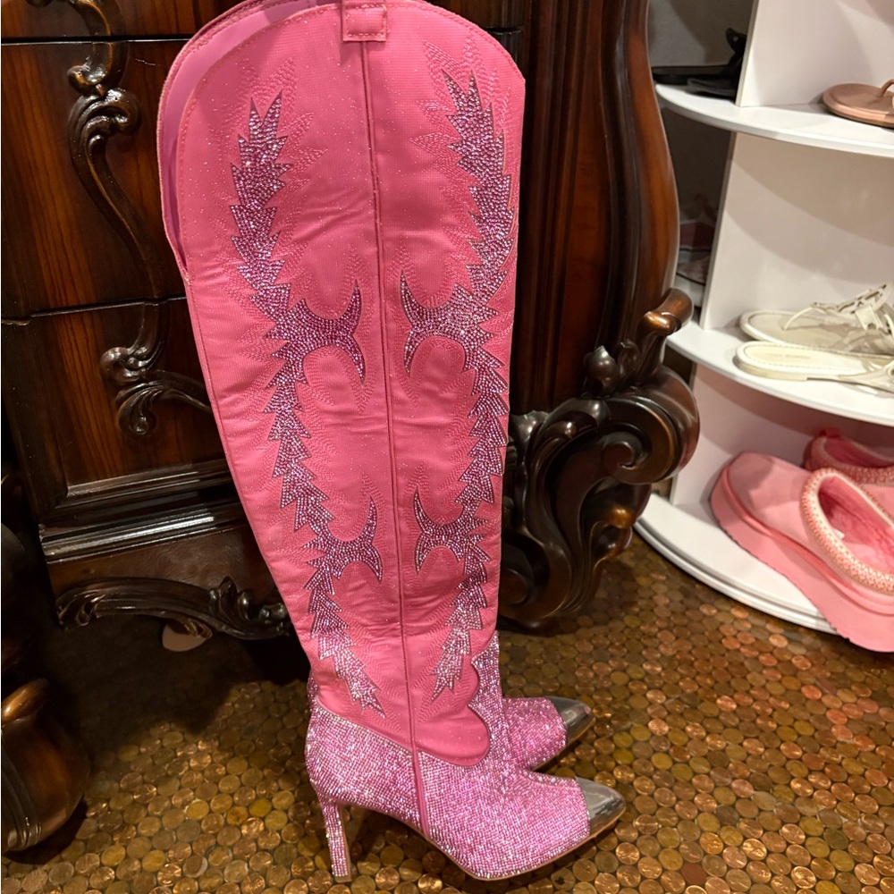 Giani Bernini Pink Glitter Heeled Boots